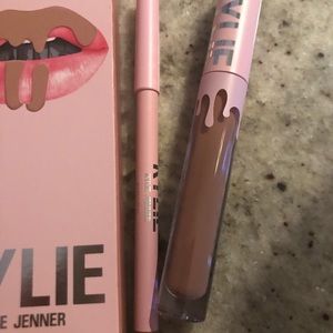 Kylie cosmetics lip kit